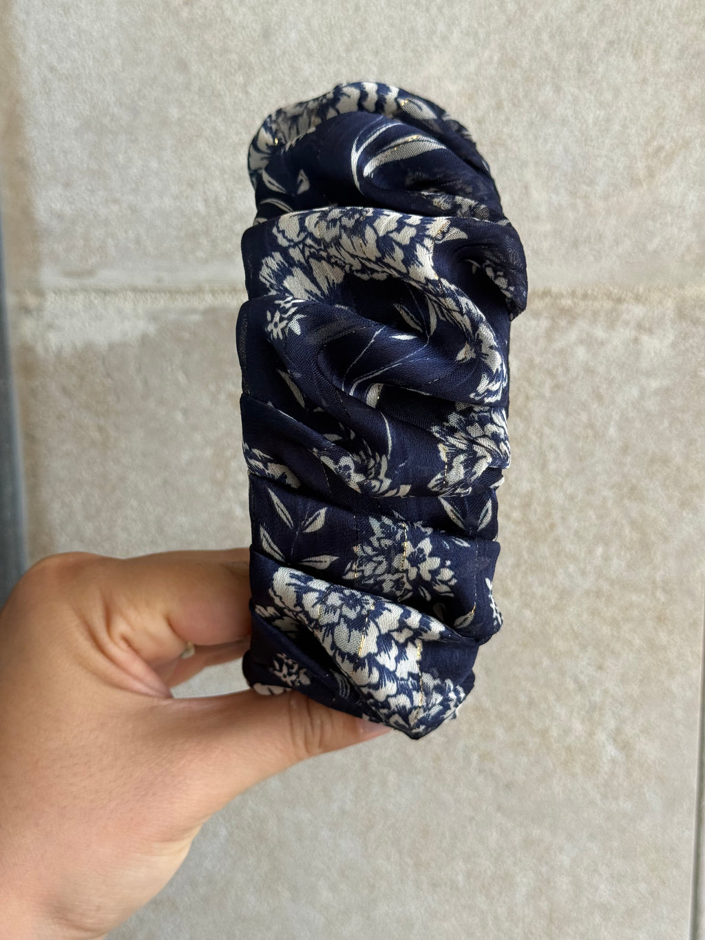 קשת פרחוני כחול דגם נפח | 7 ס"מ