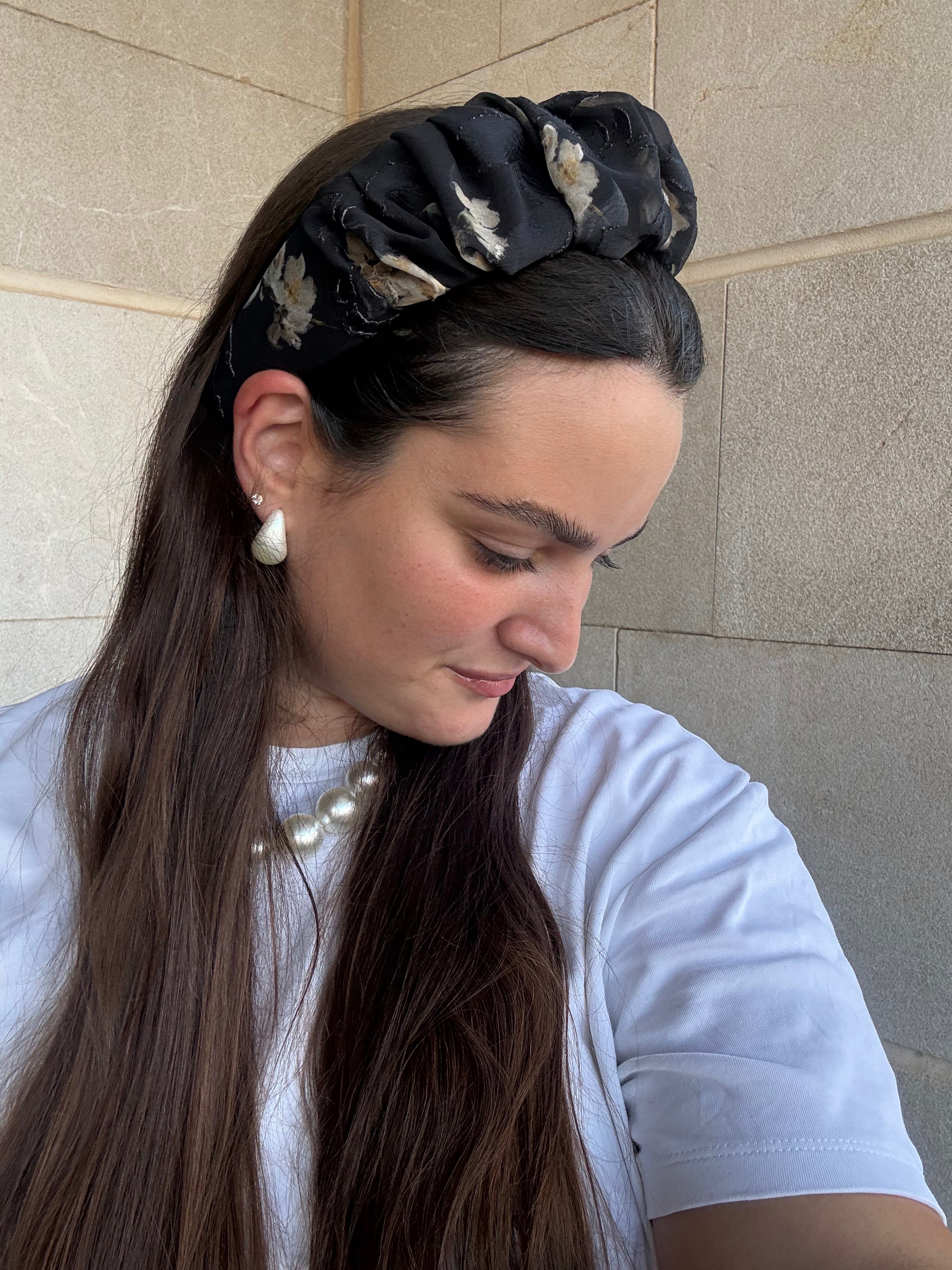קשת שחור פרחים נפח | 7 ס"מ