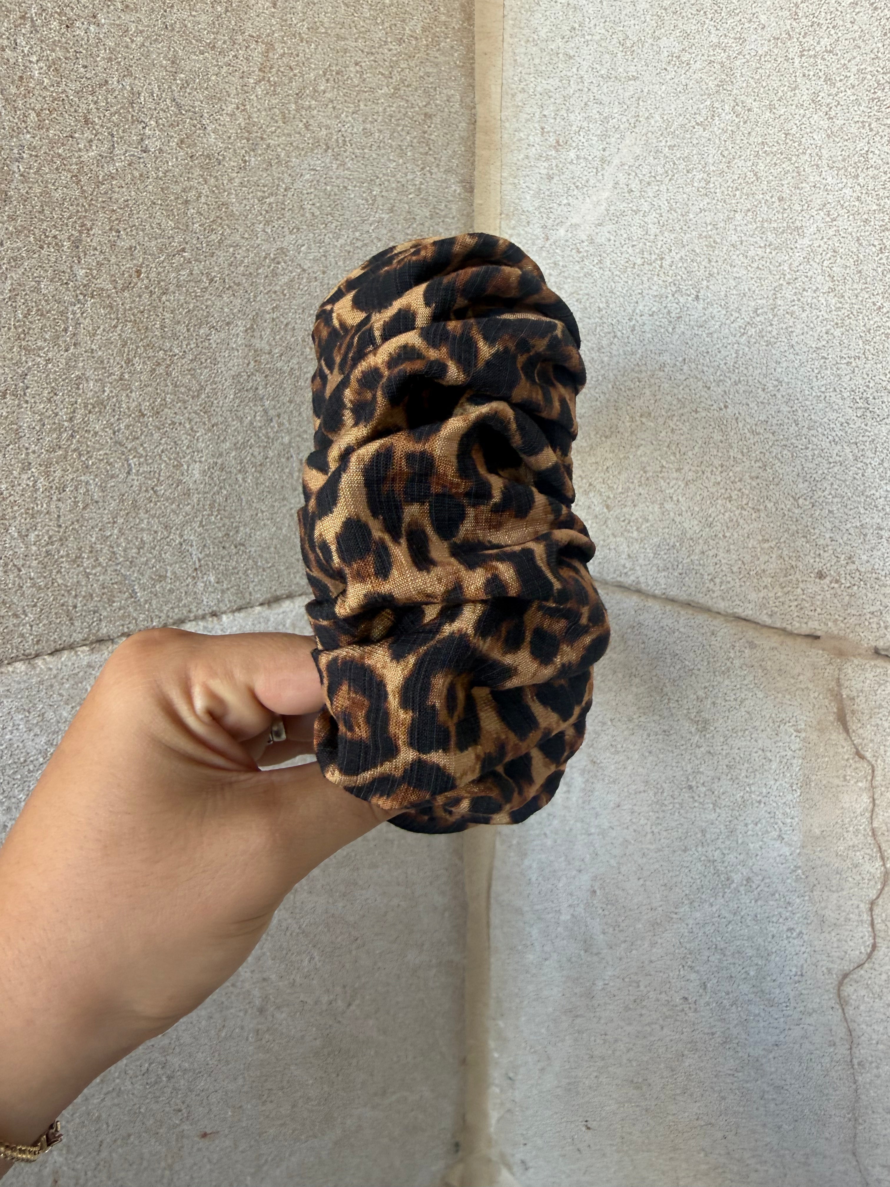 קשת מנומרת חום נפח | 7 ס"מ
